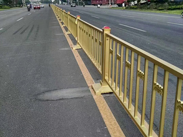 1-17道路護(hù)欄